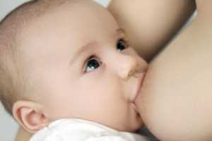 Cómo alimentar al recién nacido